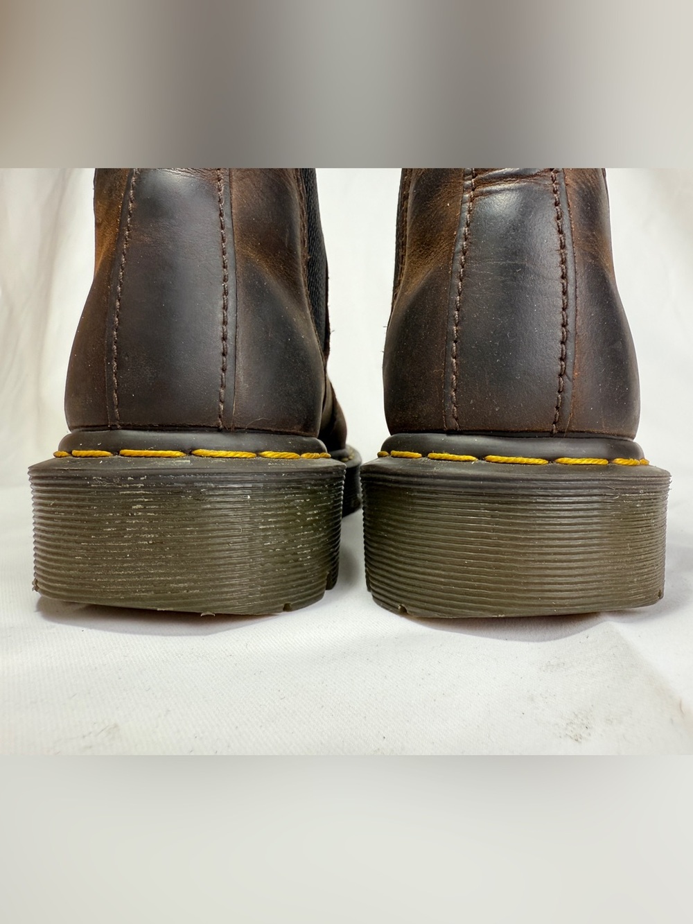Dr. Martens Chelsea Boot Men 6 Womens 7 27896 Distressd Brown Yellow Stitch - Picture 9 of 10